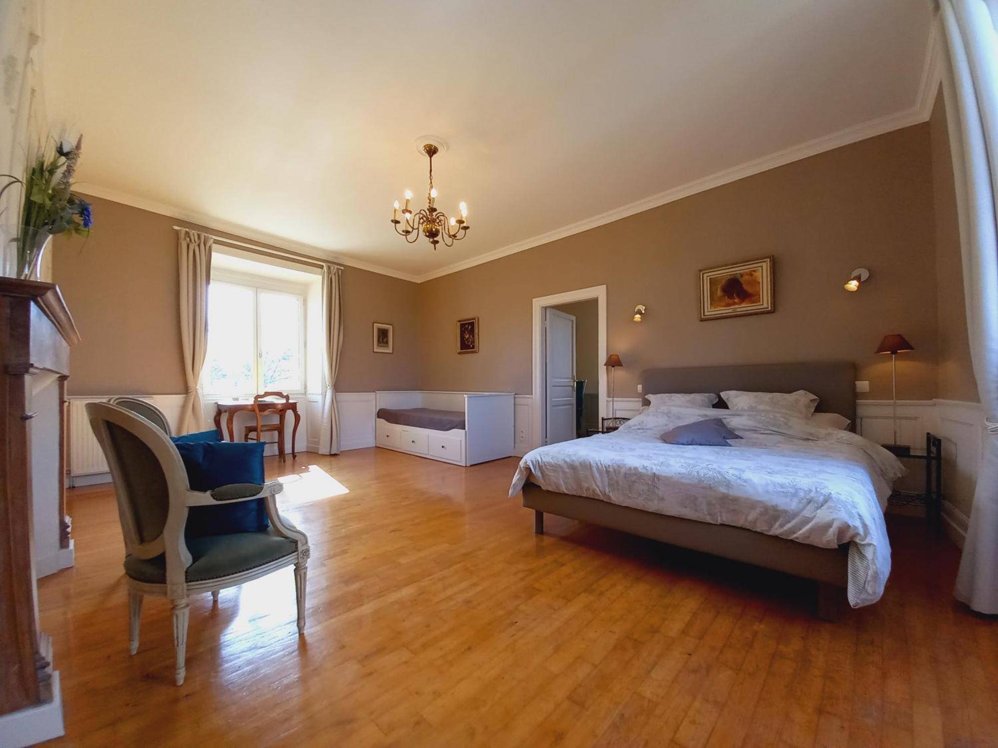 Au Pays De Jacquou : Chambre D'Hotes Et Table D'Hotes Fossemagne Екстериор снимка
