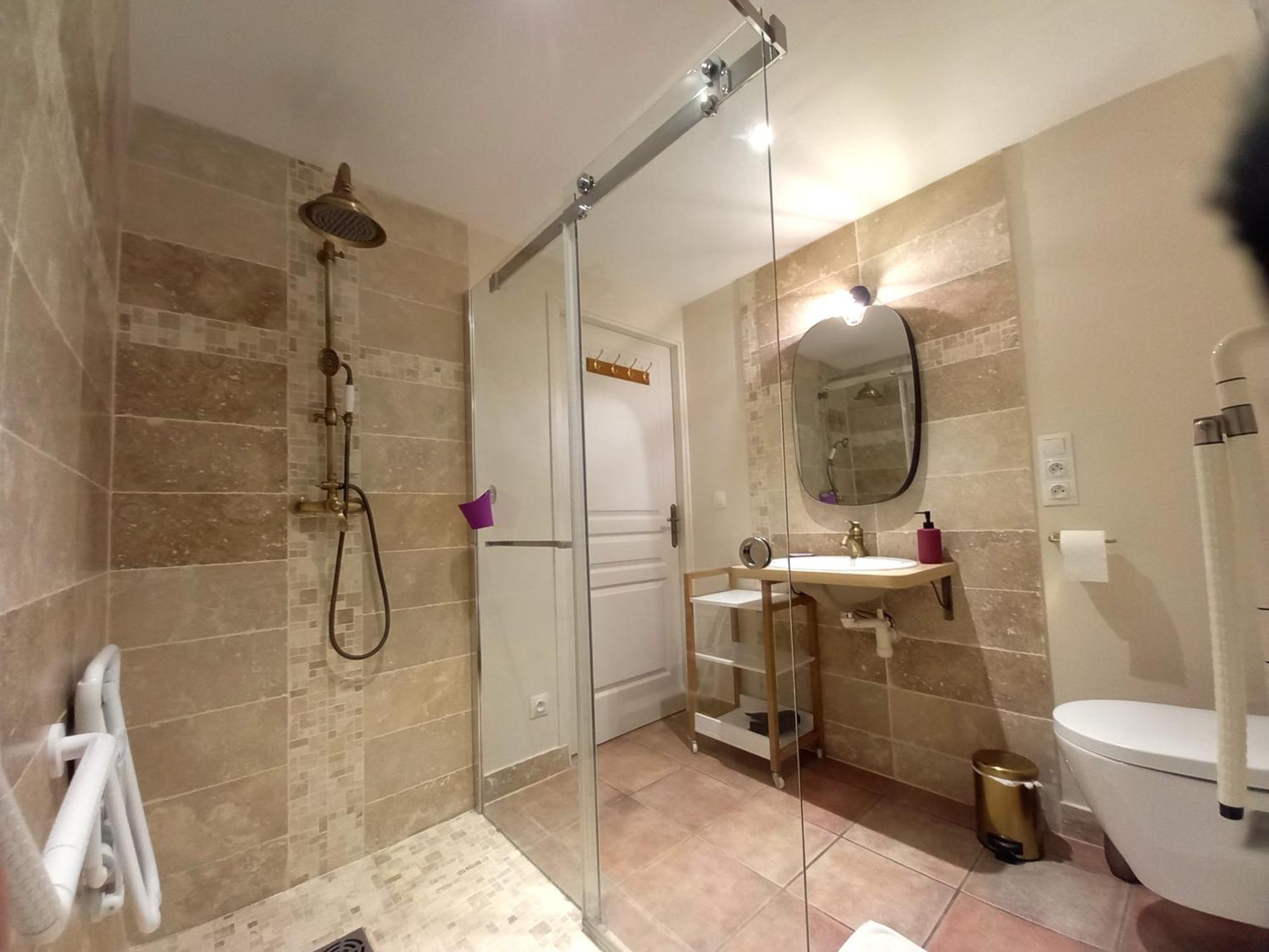 Au Pays De Jacquou : Chambre D'Hotes Et Table D'Hotes Fossemagne Екстериор снимка